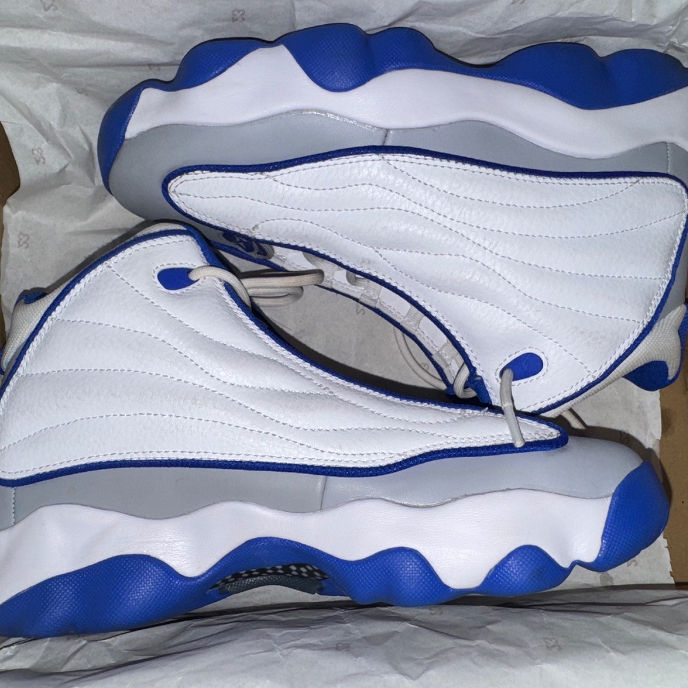 Jordan Pro Strong (GS)
